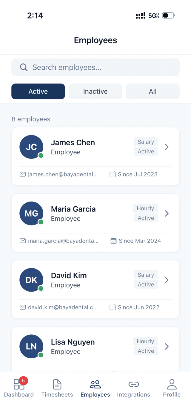 Employee list showing 8 active employees with salary and hourly badges